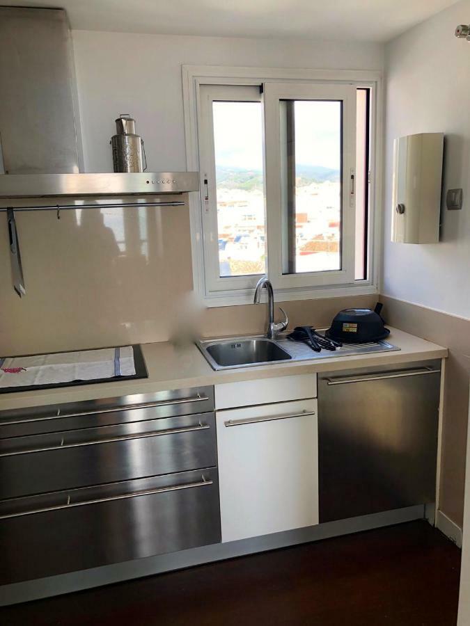 Atico-Duplex Primera Linea De Playa En El Centro De Эстепона Экстерьер фото
